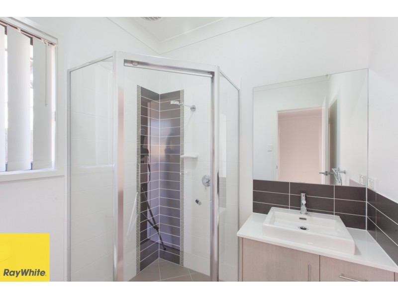 35 Learning Street, Coomera QLD 4209