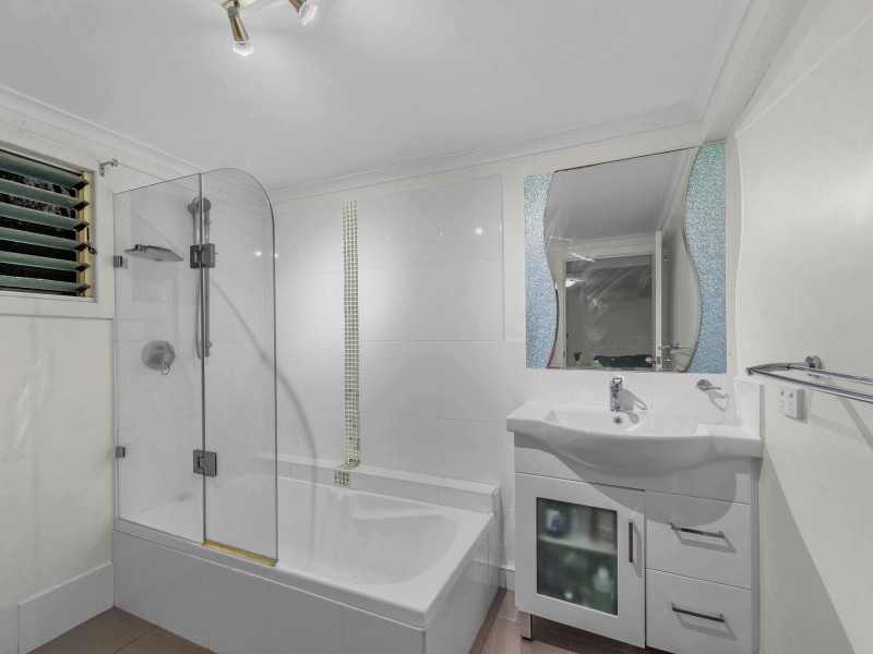 38 Larwill Avenue, Northgate QLD 4013