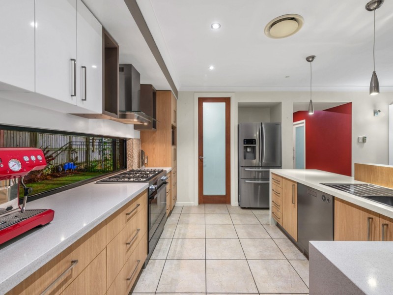 14 Michael Place, Bracken Ridge QLD 4017