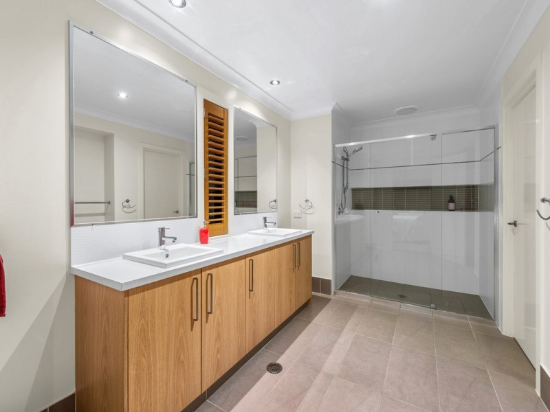 14 Michael Place, Bracken Ridge QLD 4017