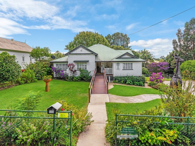 10 Cedar Street, Maleny QLD 4552