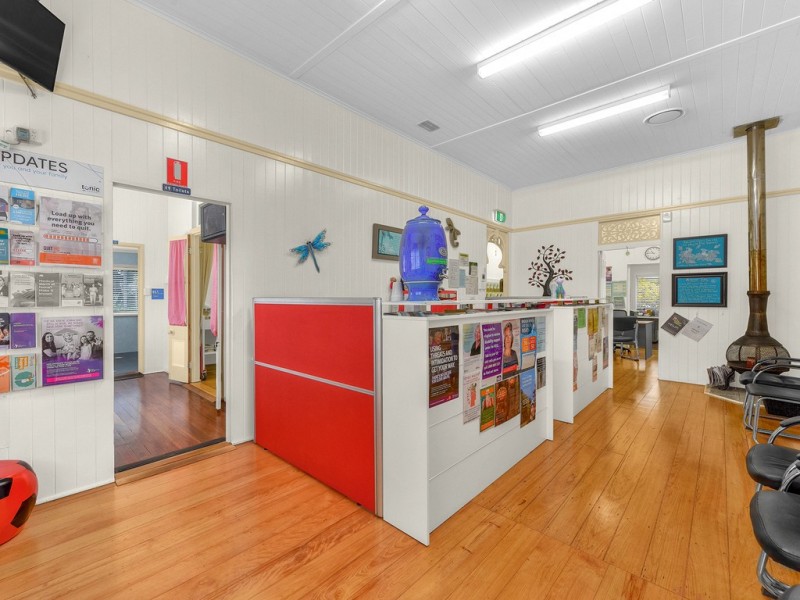 10 Cedar Street, Maleny QLD 4552