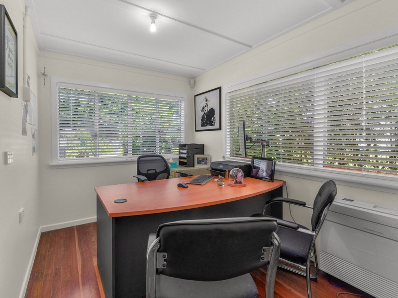 10 Cedar Street, Maleny QLD 4552