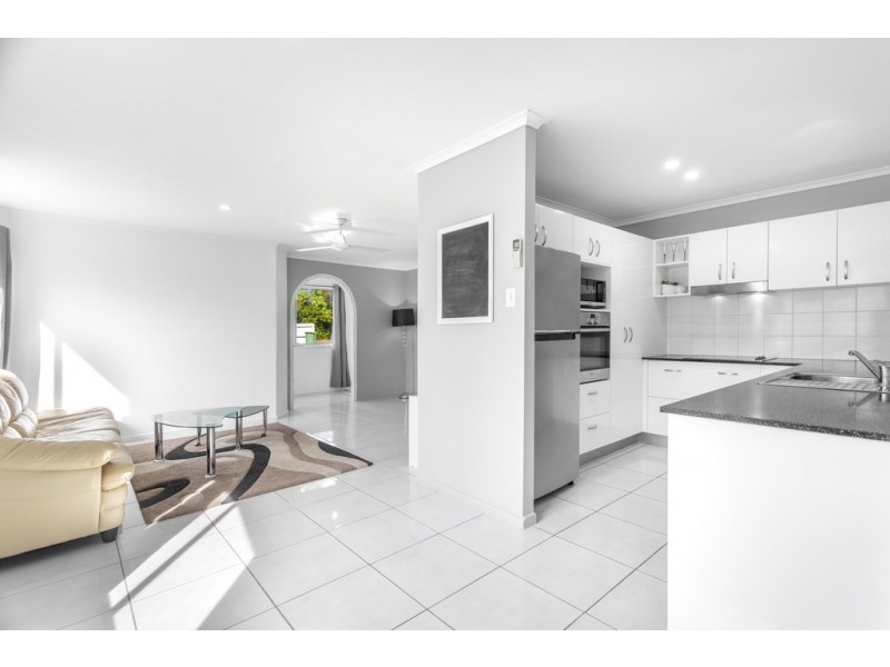 25 Windrest Street, Strathpine QLD 4500