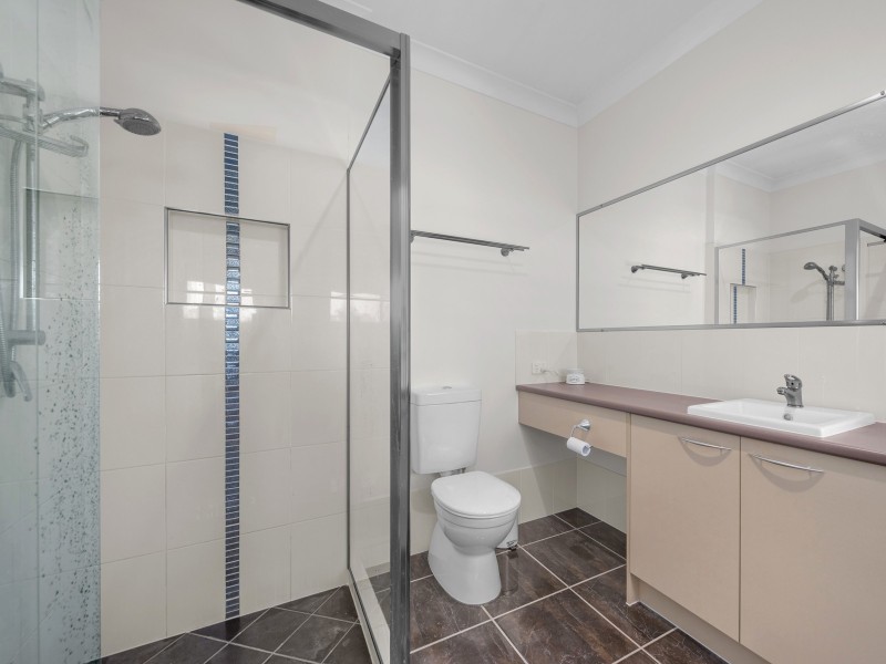 2/64 Georgina Street, Woody Point QLD 4019