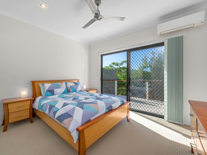 2/64 Georgina Street, Woody Point QLD 4019