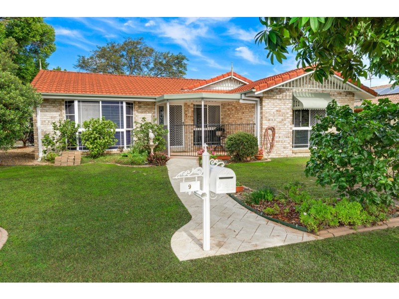 9 Bloodwood Court, Rothwell QLD 4022
