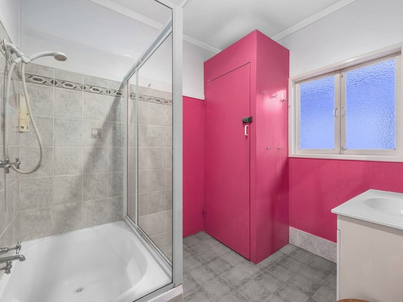 61 Shamrock Street, Gordon Park QLD 4031