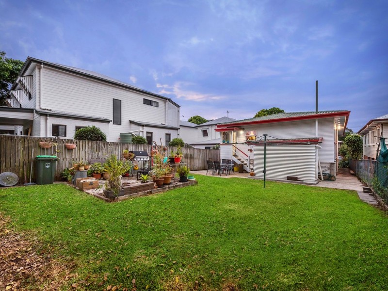 61 Shamrock Street, Gordon Park QLD 4031