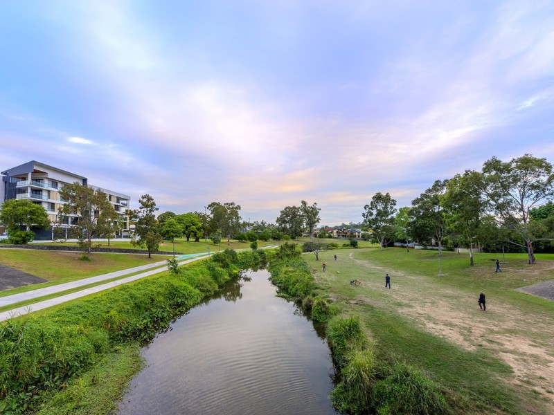 61 Shamrock Street, Gordon Park QLD 4031