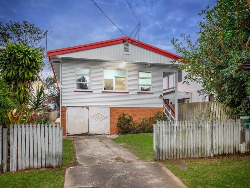61 Shamrock Street, Gordon Park QLD 4031