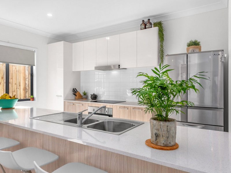 13 Forbes Crescent, Upper Kedron QLD 4055