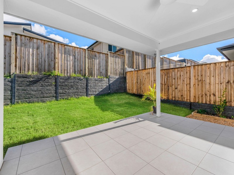 13 Forbes Crescent, Upper Kedron QLD 4055
