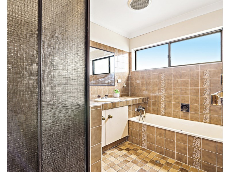 1 Asti Place, Carseldine QLD 4034