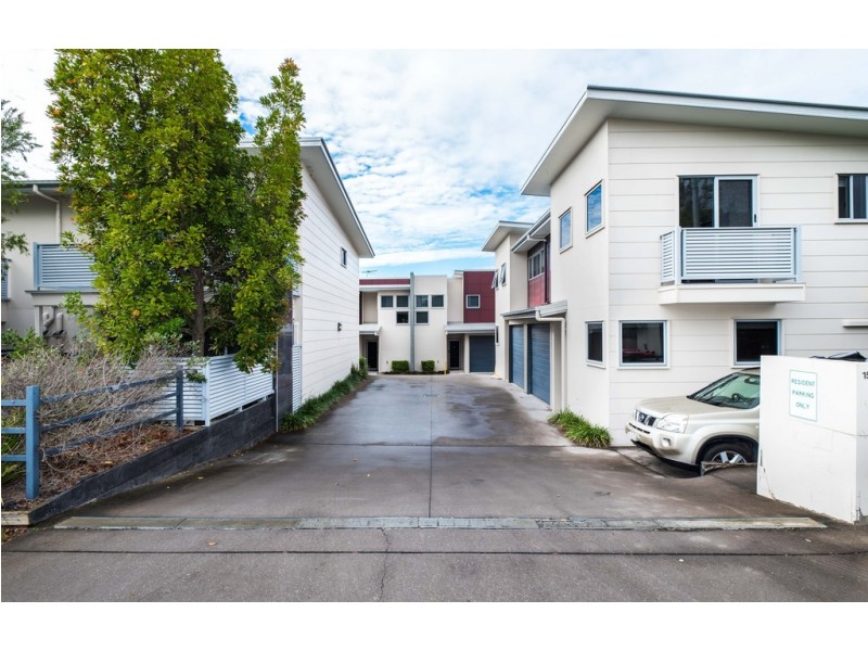 6/15 Binkar Street, Chermside QLD 4032