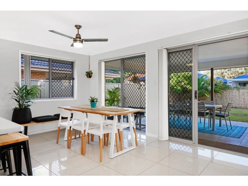 36 Rostrevor Road, Boondall QLD 4034