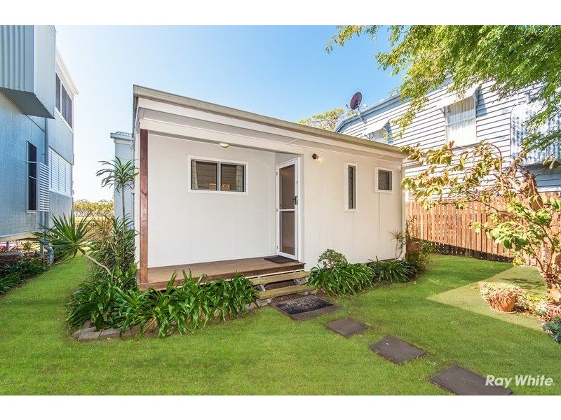 59 O’Quinn Street, Nudgee Beach QLD 4014