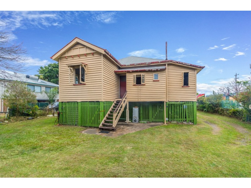 377 Nudgee Road, Hendra QLD 4011