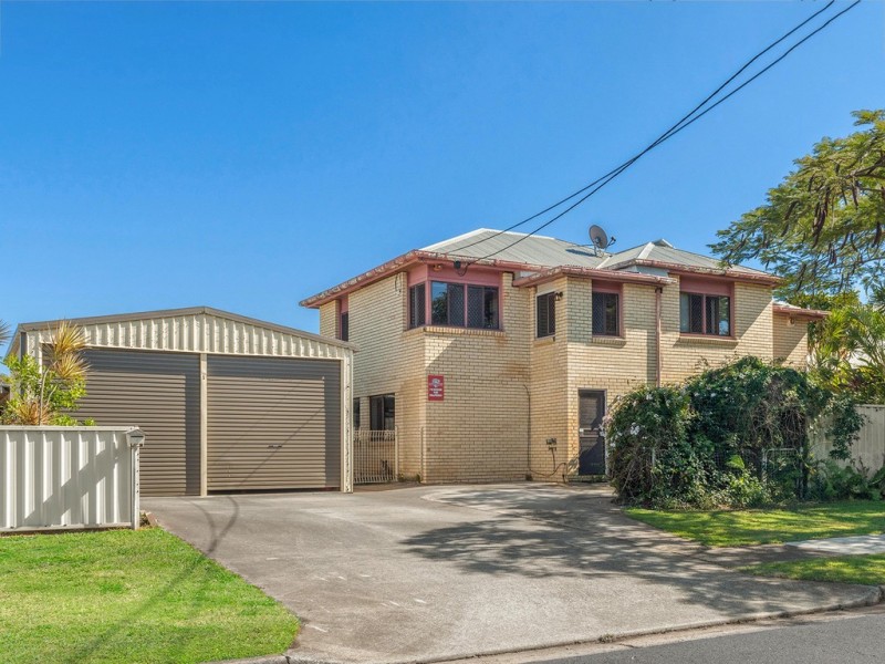 5 Koch Avenue, Scarborough QLD 4020