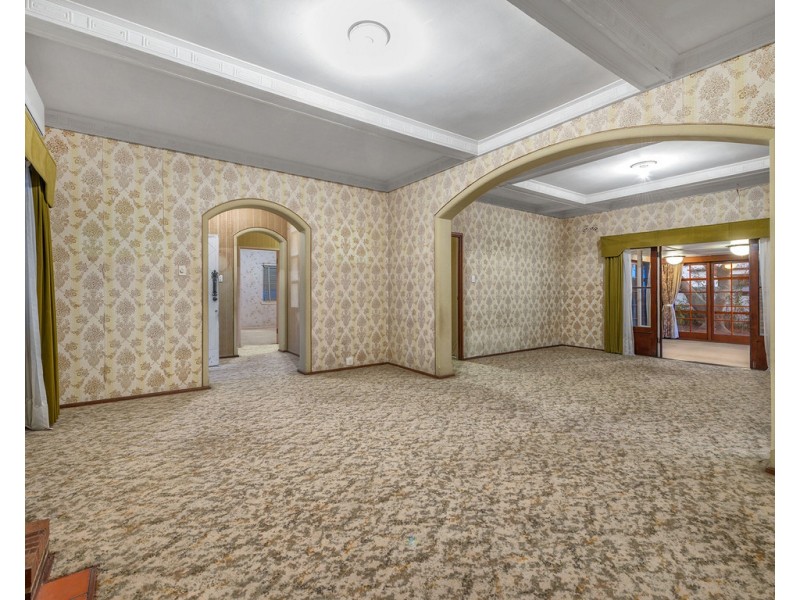 192 Rode Road, Wavell Heights QLD 4012