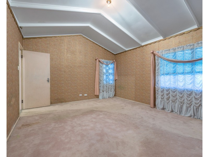 192 Rode Road, Wavell Heights QLD 4012