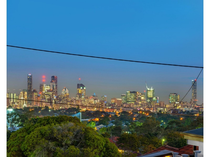 192 Rode Road, Wavell Heights QLD 4012