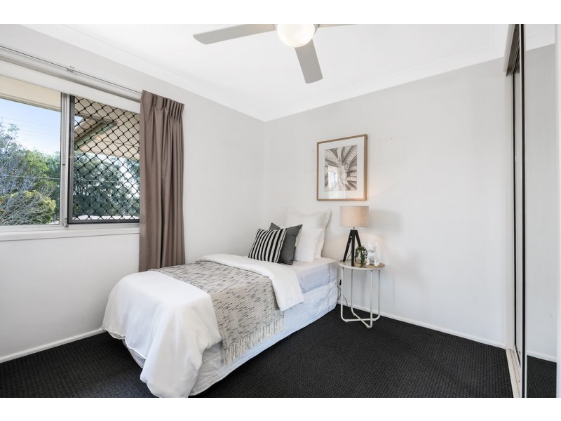 11 Waratah Drive, Clontarf QLD 4019