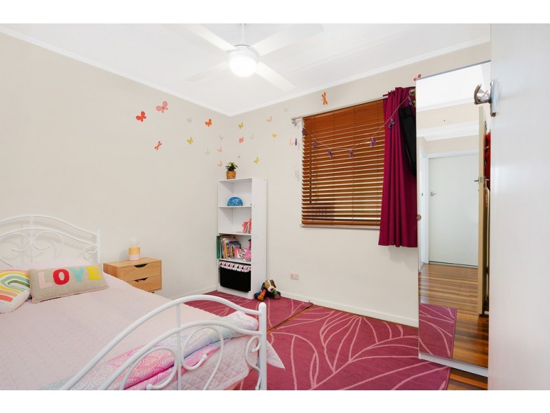 25 Cresfield Street, Zillmere QLD 4034