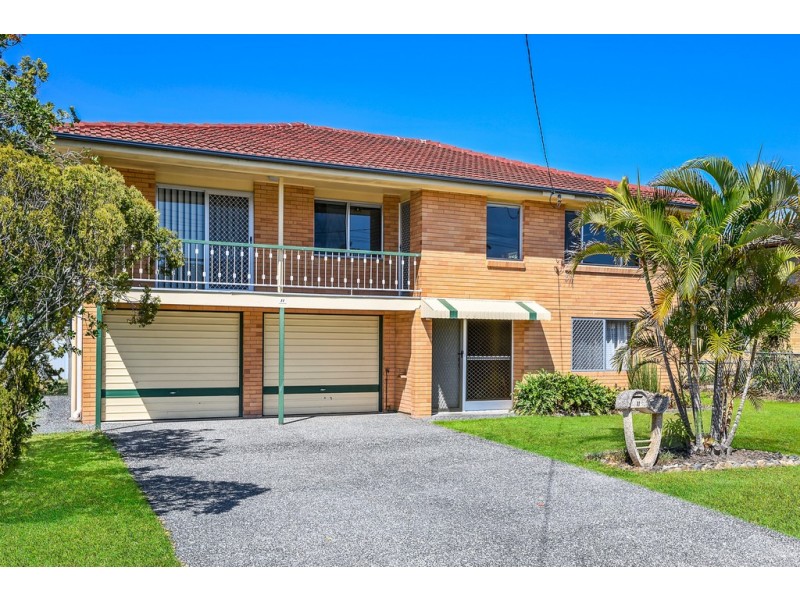 11 Glenside Street, Wavell Heights QLD 4012