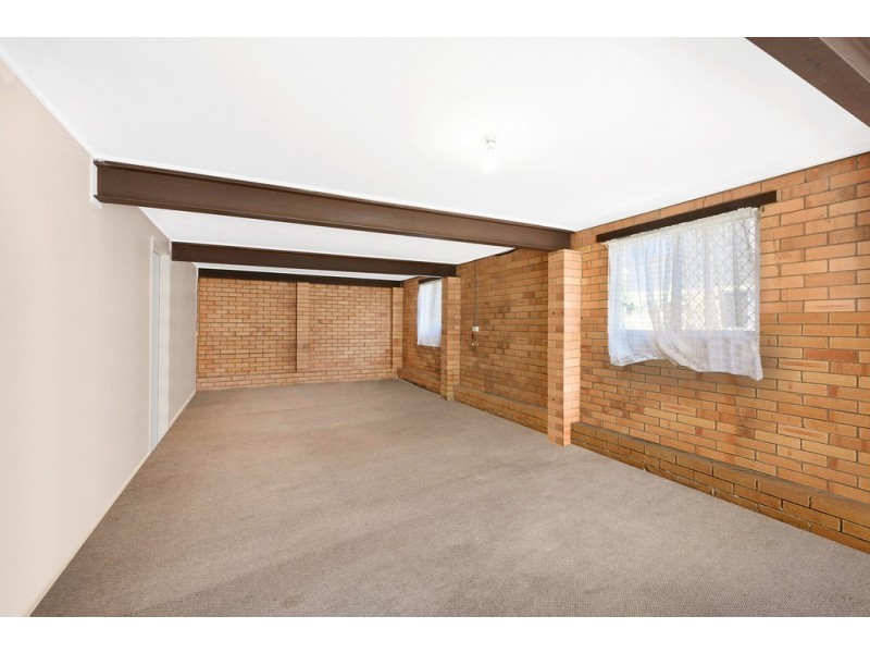 11 Glenside Street, Wavell Heights QLD 4012