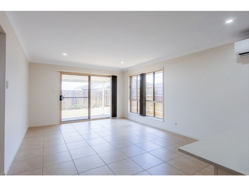 17 Junction Drive, Redbank Plains QLD 4301