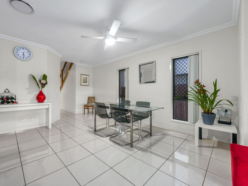 4 Parker Avenue, Northgate QLD 4013