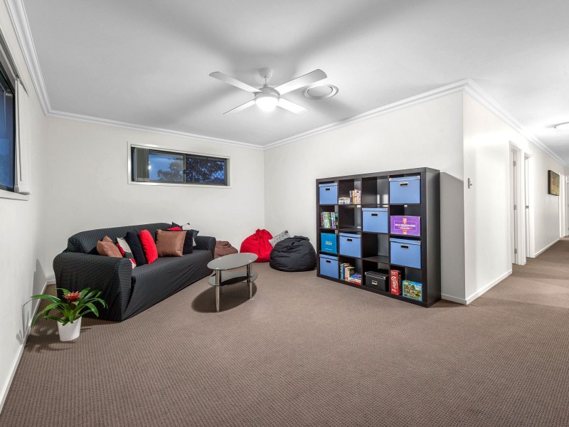 4 Parker Avenue, Northgate QLD 4013