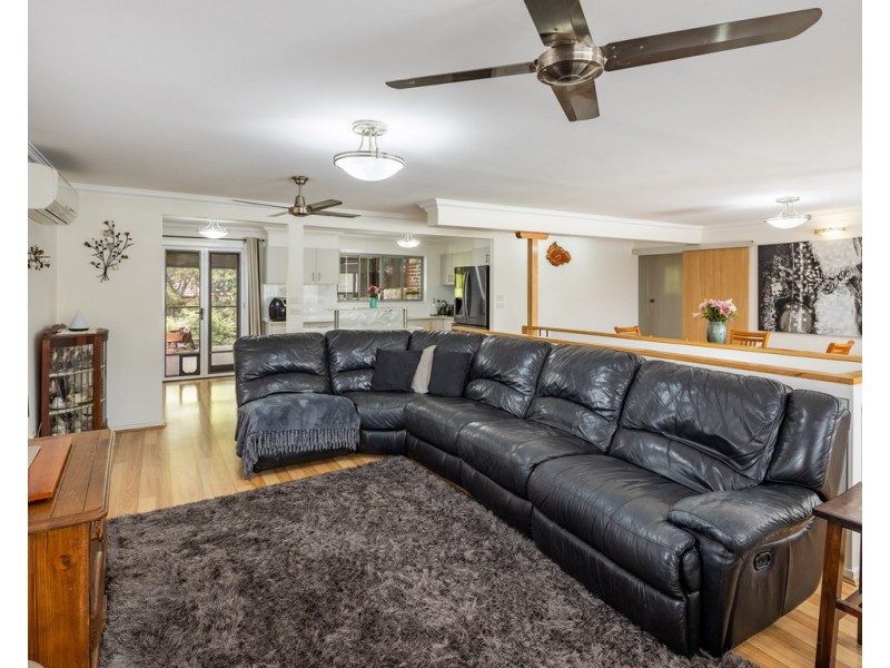 4 Jeenly Street, Geebung QLD 4034