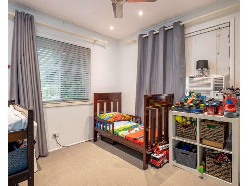 4 Jeenly Street, Geebung QLD 4034
