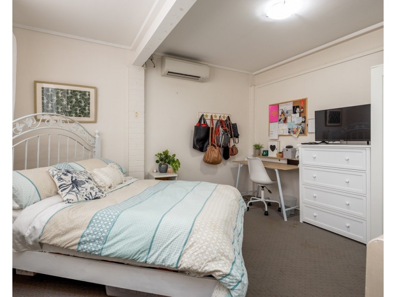 4 Jeenly Street, Geebung QLD 4034