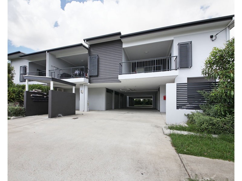 2/14 Battersby Street, Zillmere QLD 4034