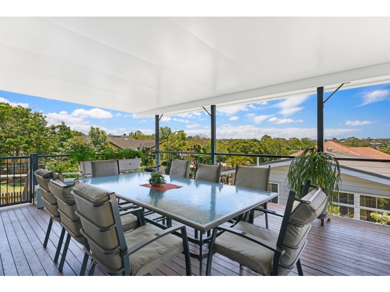 11 Mirragin Street, Chermside West QLD 4032