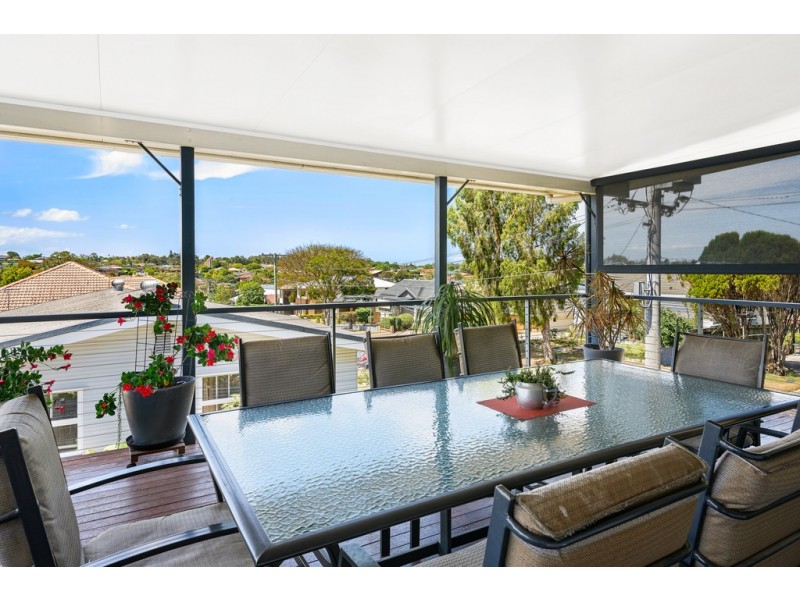 11 Mirragin Street, Chermside West QLD 4032