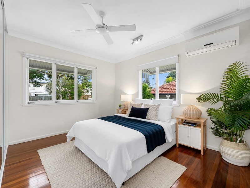 1 Main Avenue, Wavell Heights QLD 4012