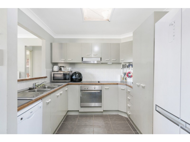 8 Suncrest Court, Caboolture QLD 4510