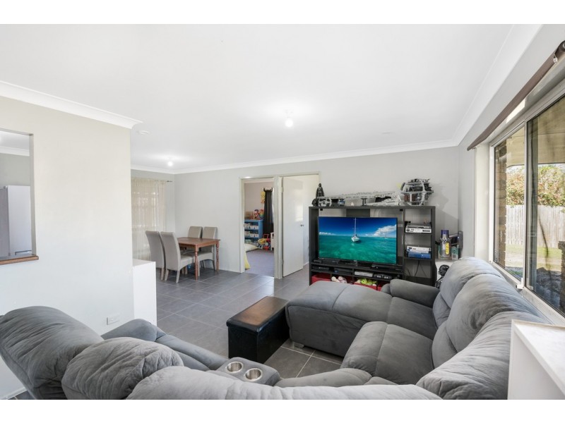 8 Suncrest Court, Caboolture QLD 4510