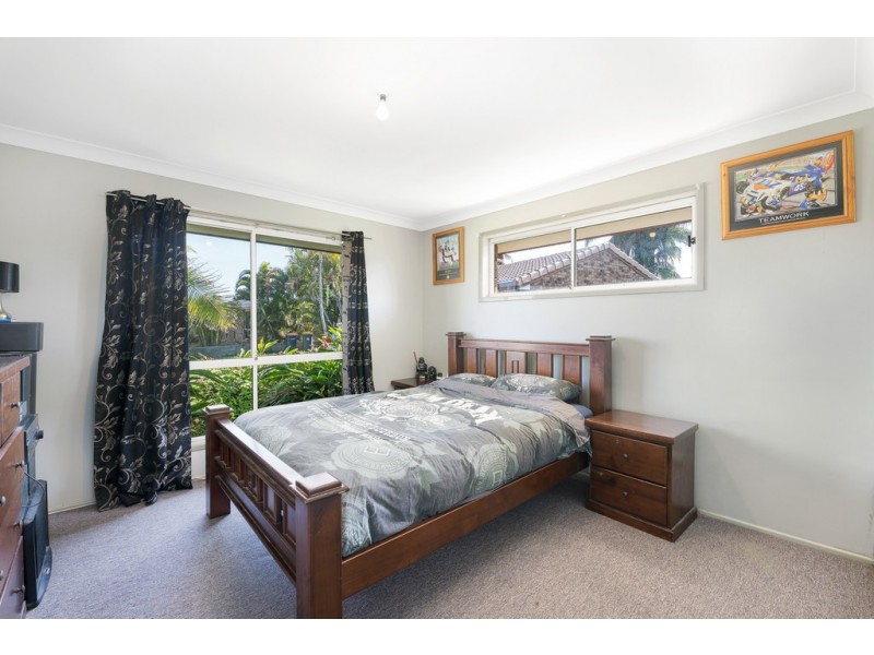 8 Suncrest Court, Caboolture QLD 4510