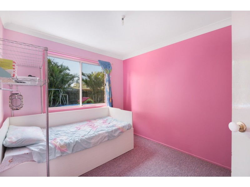 8 Suncrest Court, Caboolture QLD 4510