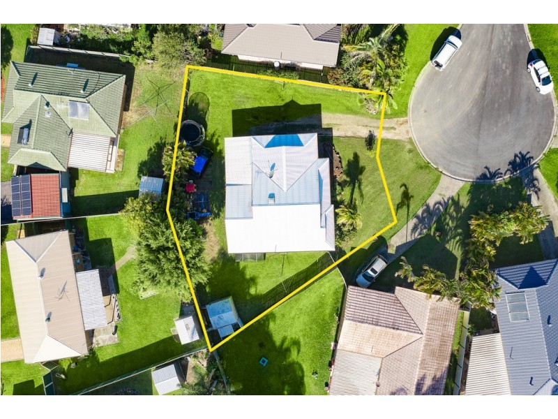 8 Suncrest Court, Caboolture QLD 4510