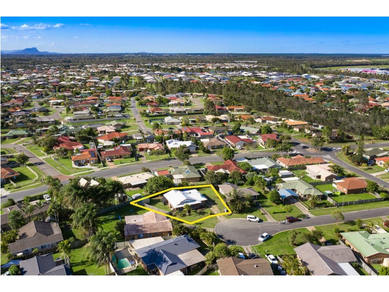 8 Suncrest Court, Caboolture QLD 4510