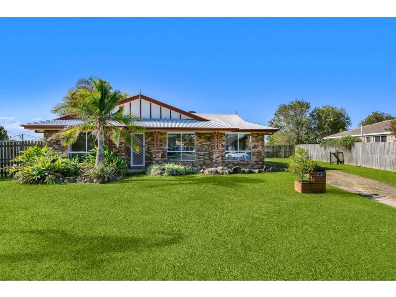8 Suncrest Court, Caboolture QLD 4510