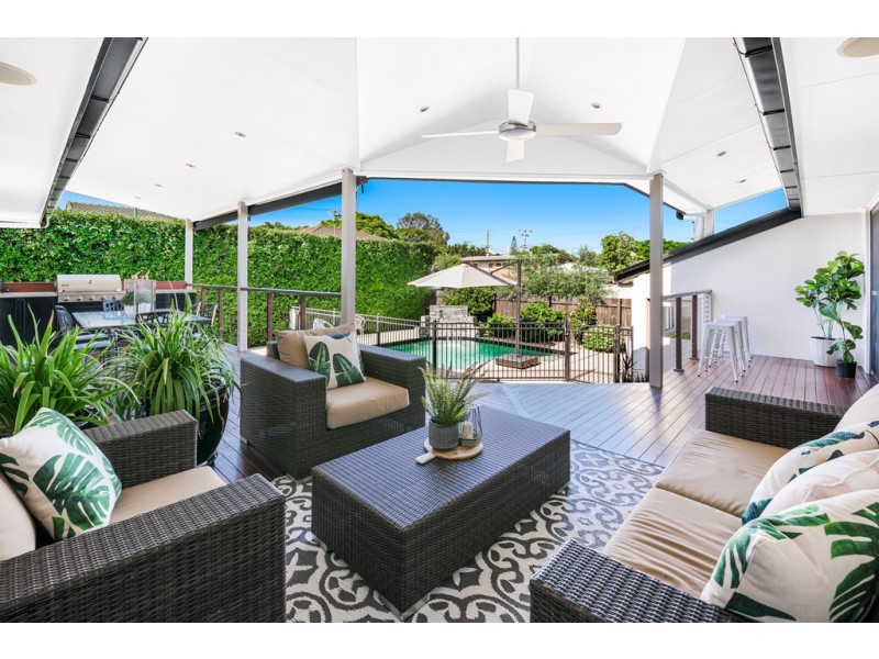 5 Hanbury Street, Chermside West QLD 4032