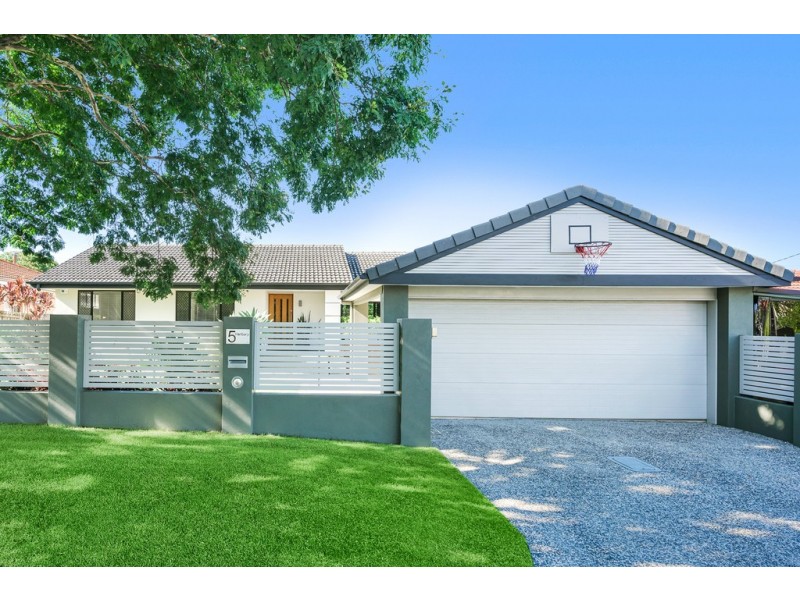 5 Hanbury Street, Chermside West QLD 4032