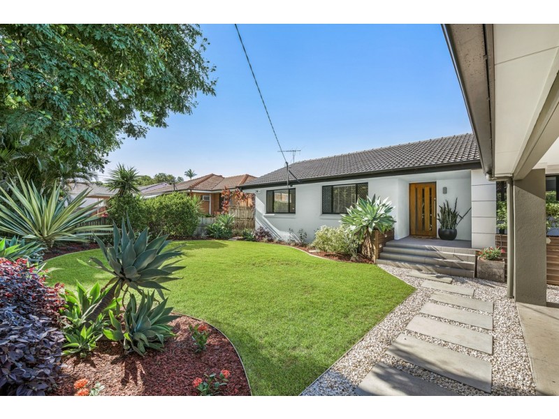 5 Hanbury Street, Chermside West QLD 4032